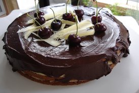 Bolo de chocolate com trufas