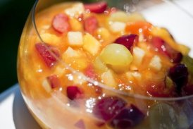 Salada de Frutas com suco de Manga e Mel